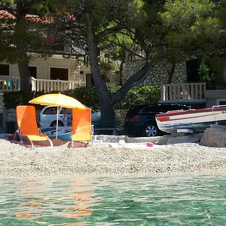 Apartments By The Sea Brela, Makarska - 11821 Esterno foto