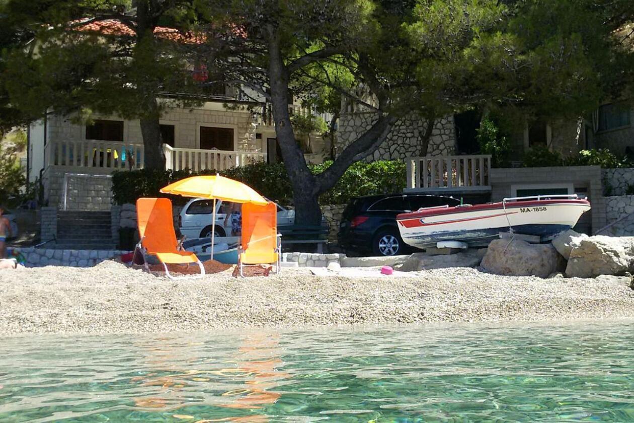 Apartments By The Sea Brela, Makarska - 11821 Esterno foto