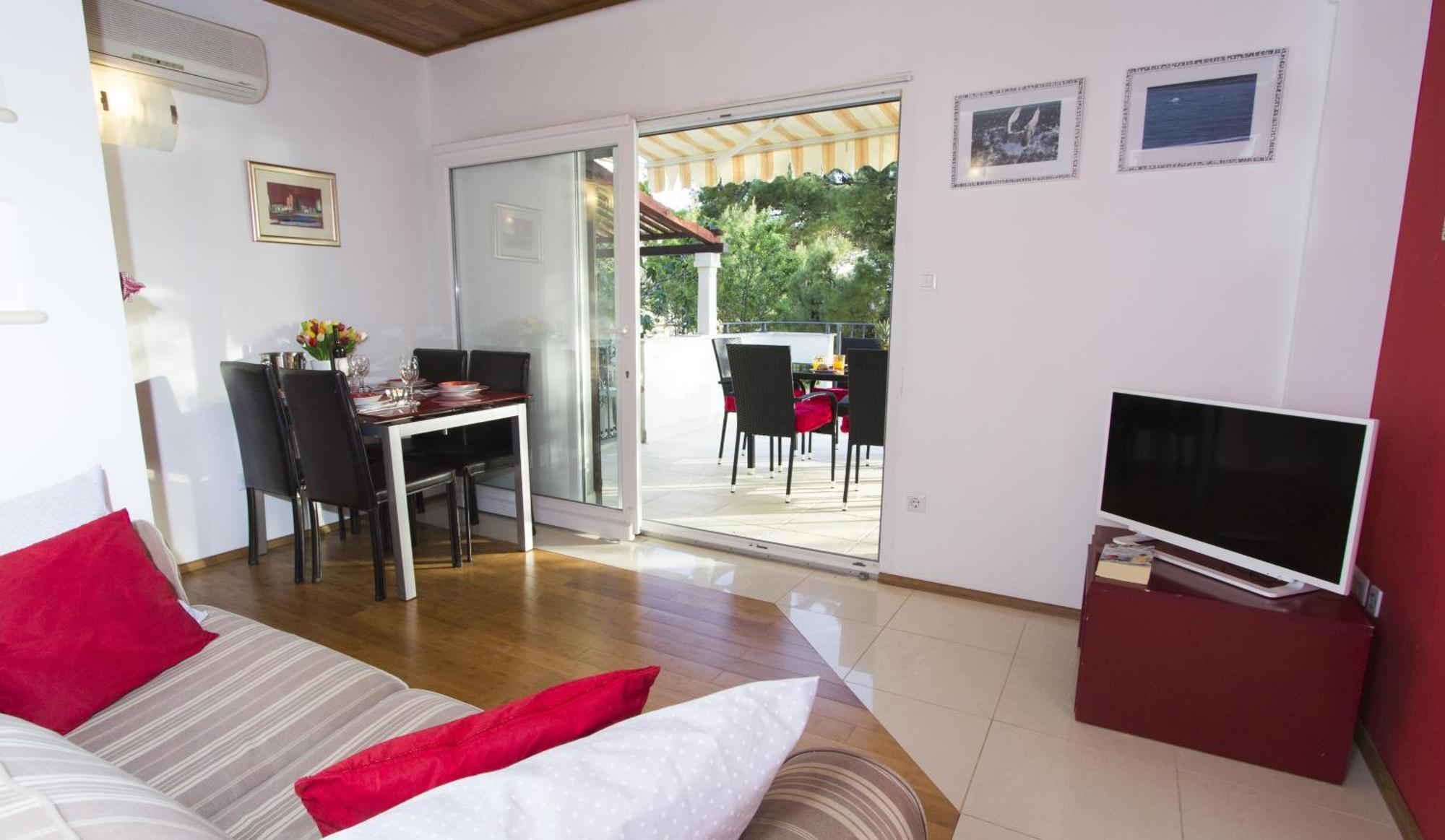 Apartments By The Sea Brela, Makarska - 11821 Camera foto